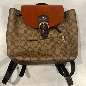 Coach Drawstring Backpack! 🍂🎃